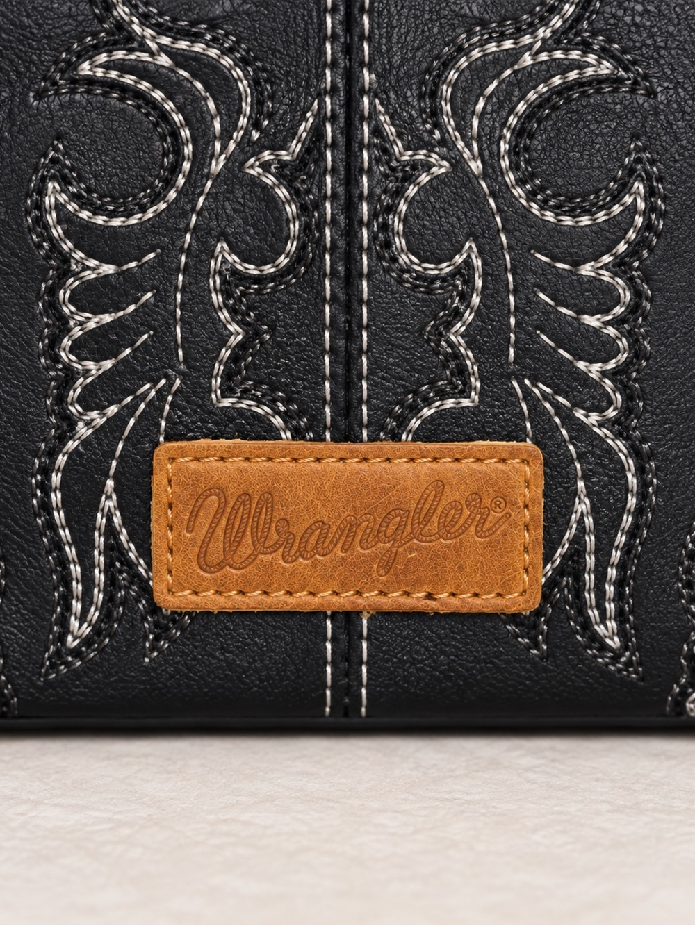 Wrangler Black Western Fringe Crossbody Handbag Embroidered Tooled Purse - Picture 3 of 5